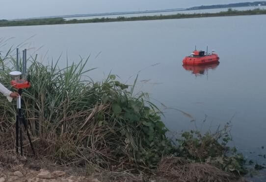 湖南岳阳新长源垸土咀垸堤段管涌探测